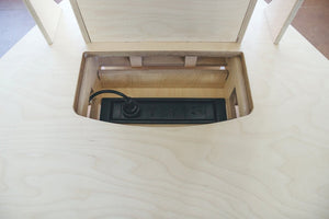 Limber Linear Desk