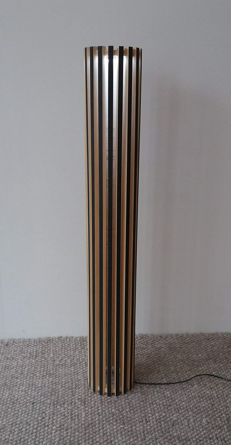 Ponga Floor Light