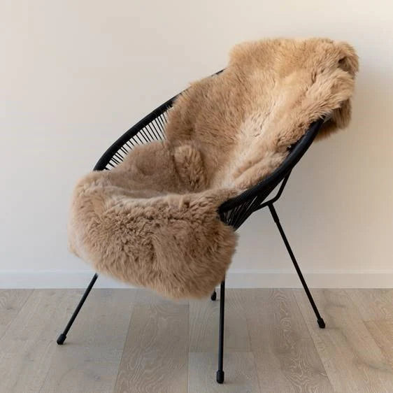 Classic NZ Long Wool 1.5 Sheepskin