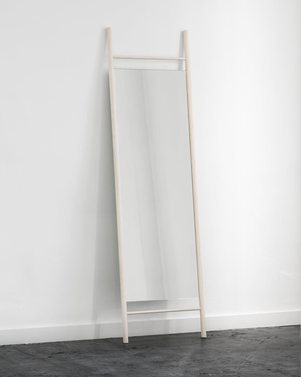 Norwegian Leaning Mirror