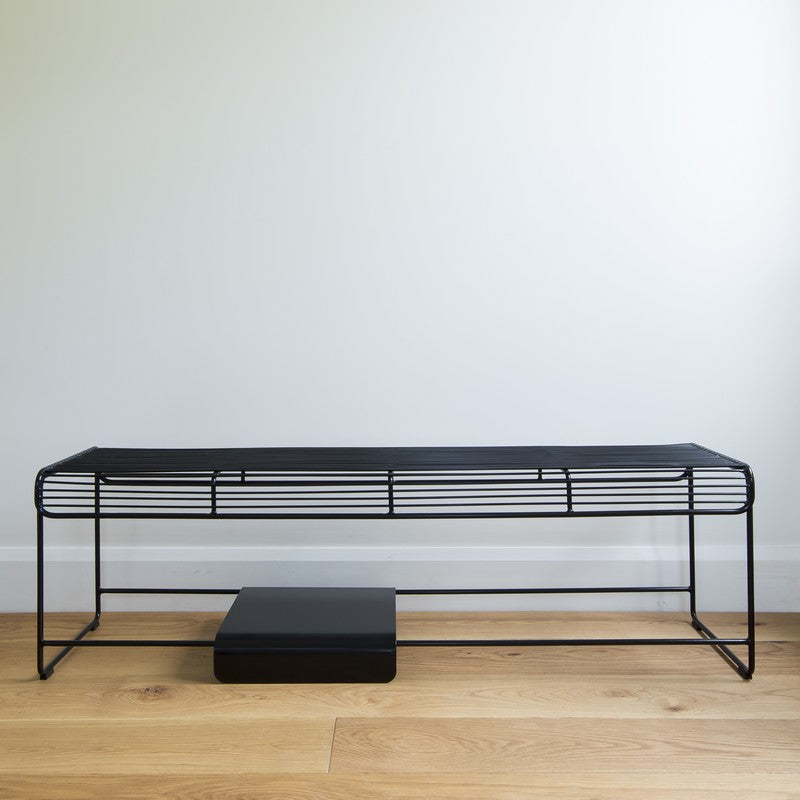 Benmore Wire Bench – YOYO Design by Kiwis
