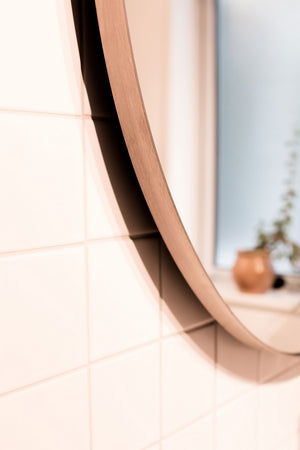 Outline Round Wall Mirror